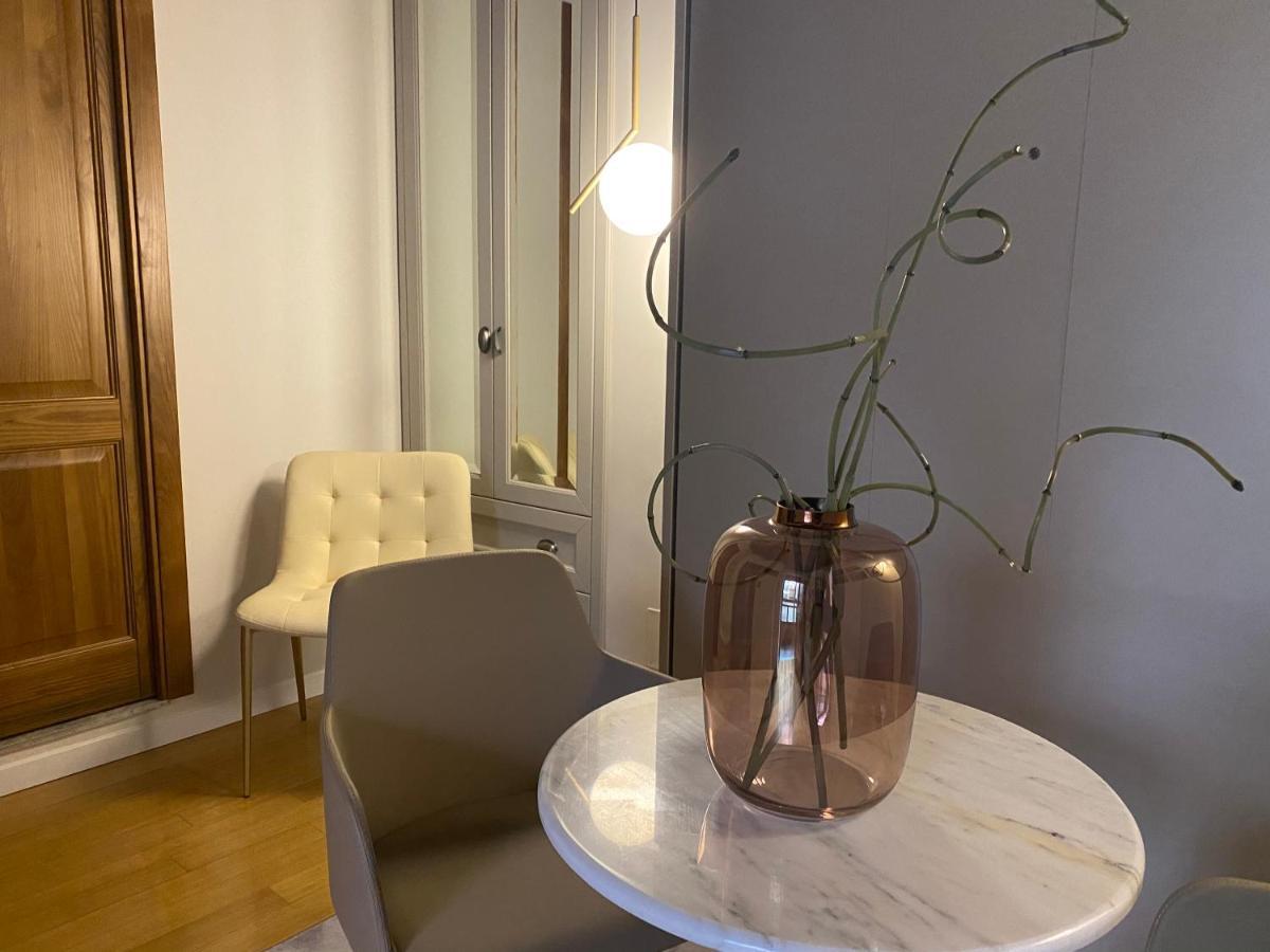 Condotti Rooms Рим Екстериор снимка