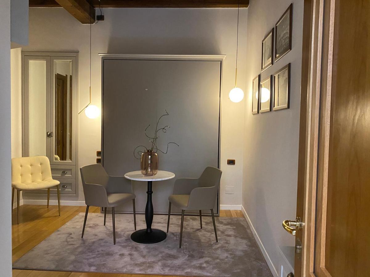 Condotti Rooms Рим Екстериор снимка