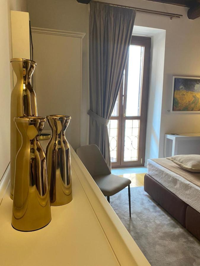Condotti Rooms Рим Екстериор снимка